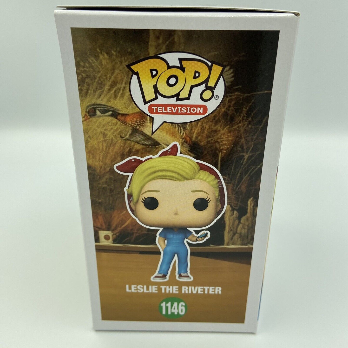 Funko Pop! Television Parks and Recreation Leslie the Riveter #1146 - Brand New