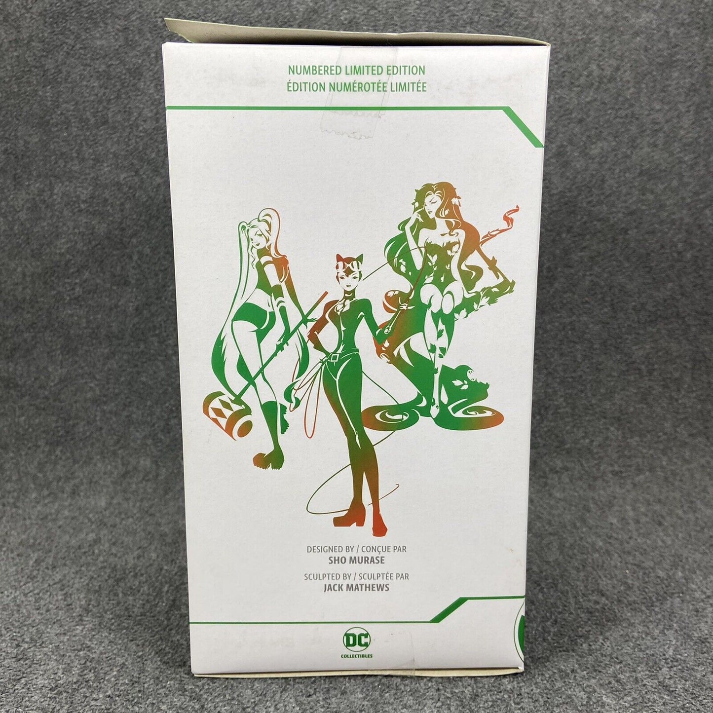 DC Direct 7" Artists Alley Catwoman Holiday Variant by Sho Murase #94/500