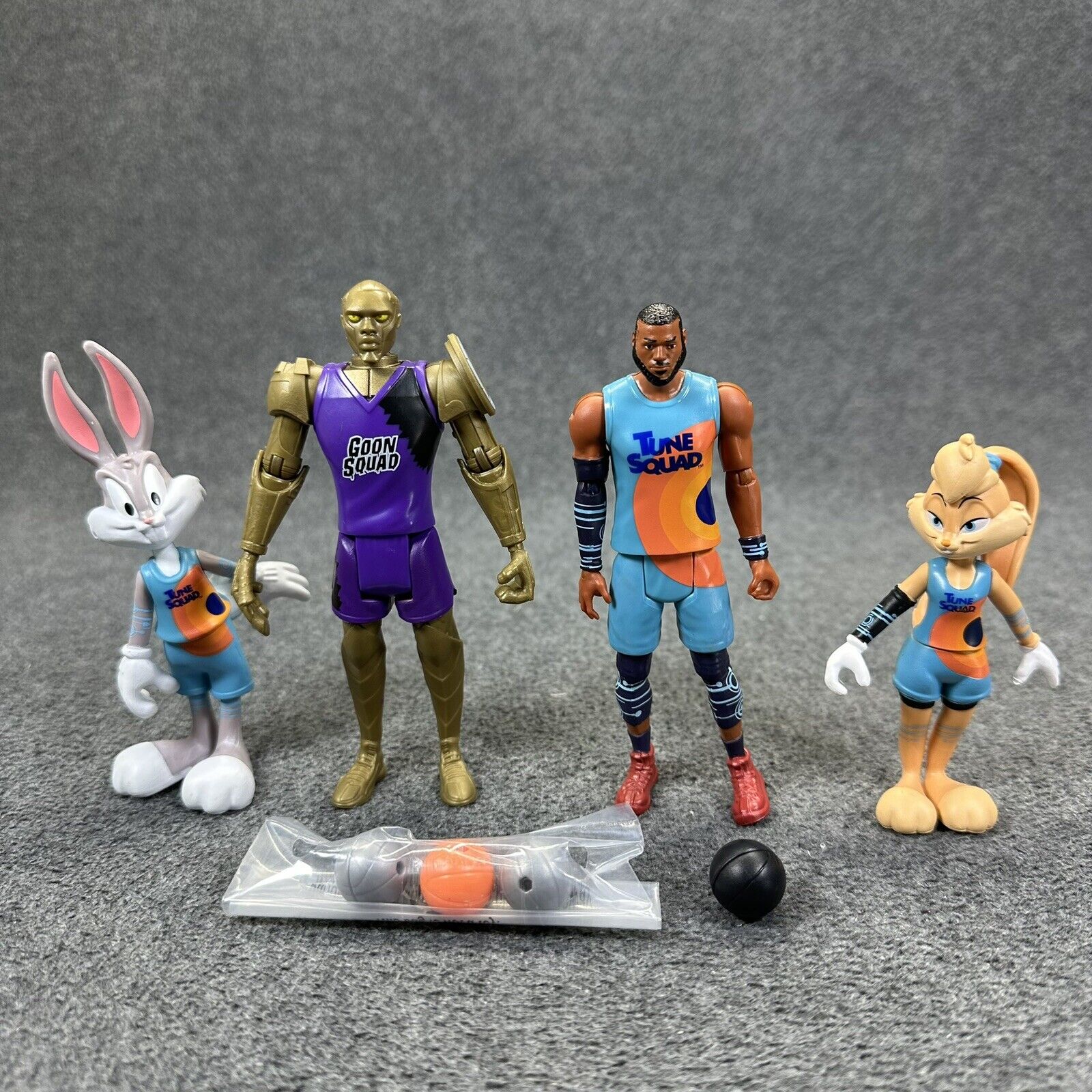 Space Jam Tune Squad 5" Action Figures LeBron Bugs Bunny Lola & Gold Chronos