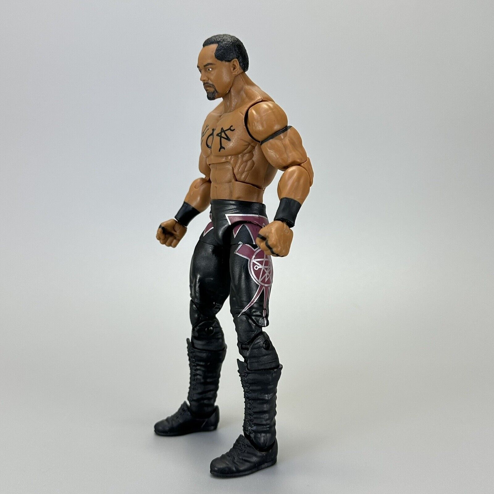 Mattel WWE Elite Legends Series 16 Farooq 7" Wrestling Action Figure with Hands