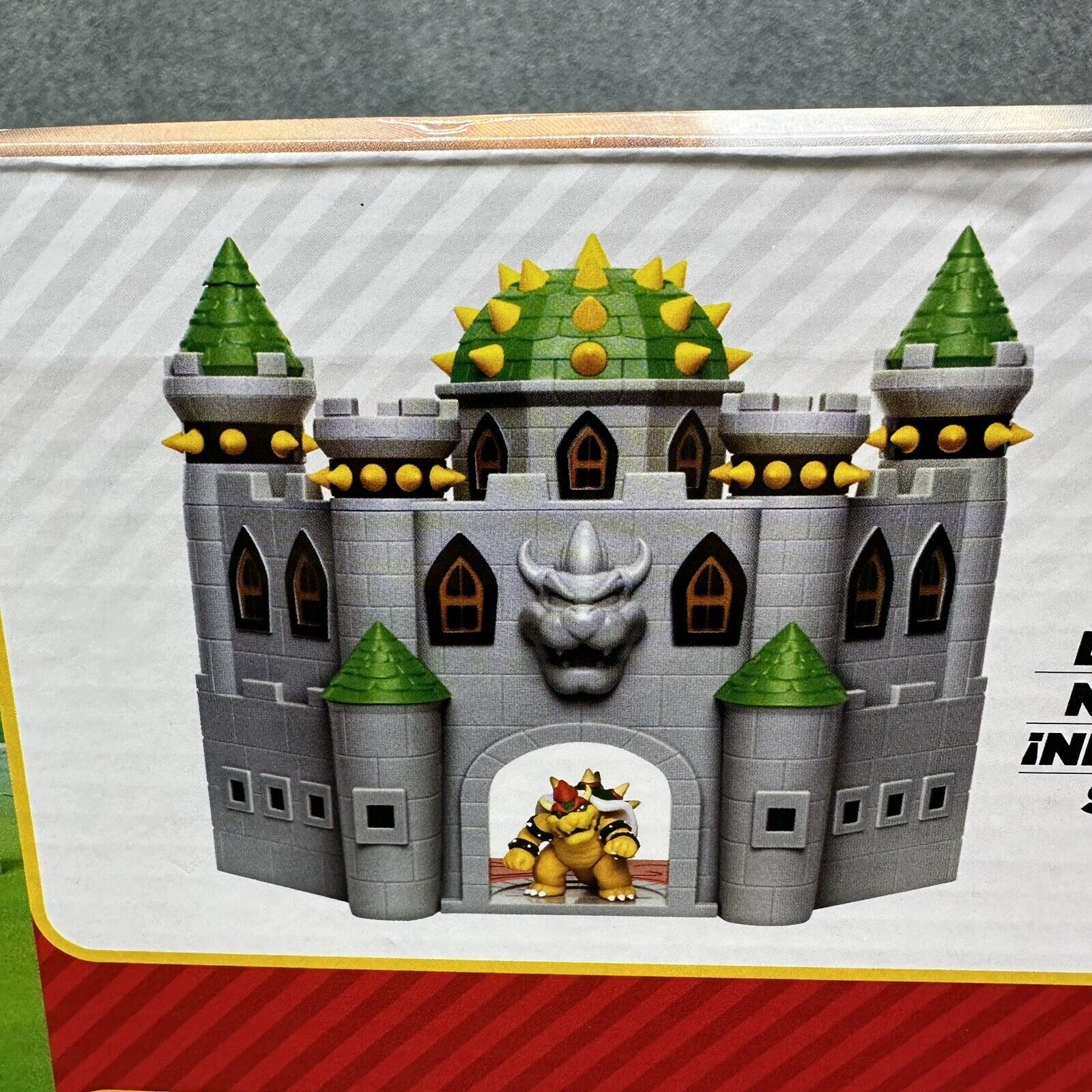 Super Mario Deluxe Bowser's Castle Playset w/ 2.5" Exclusive Bowser Figure - New