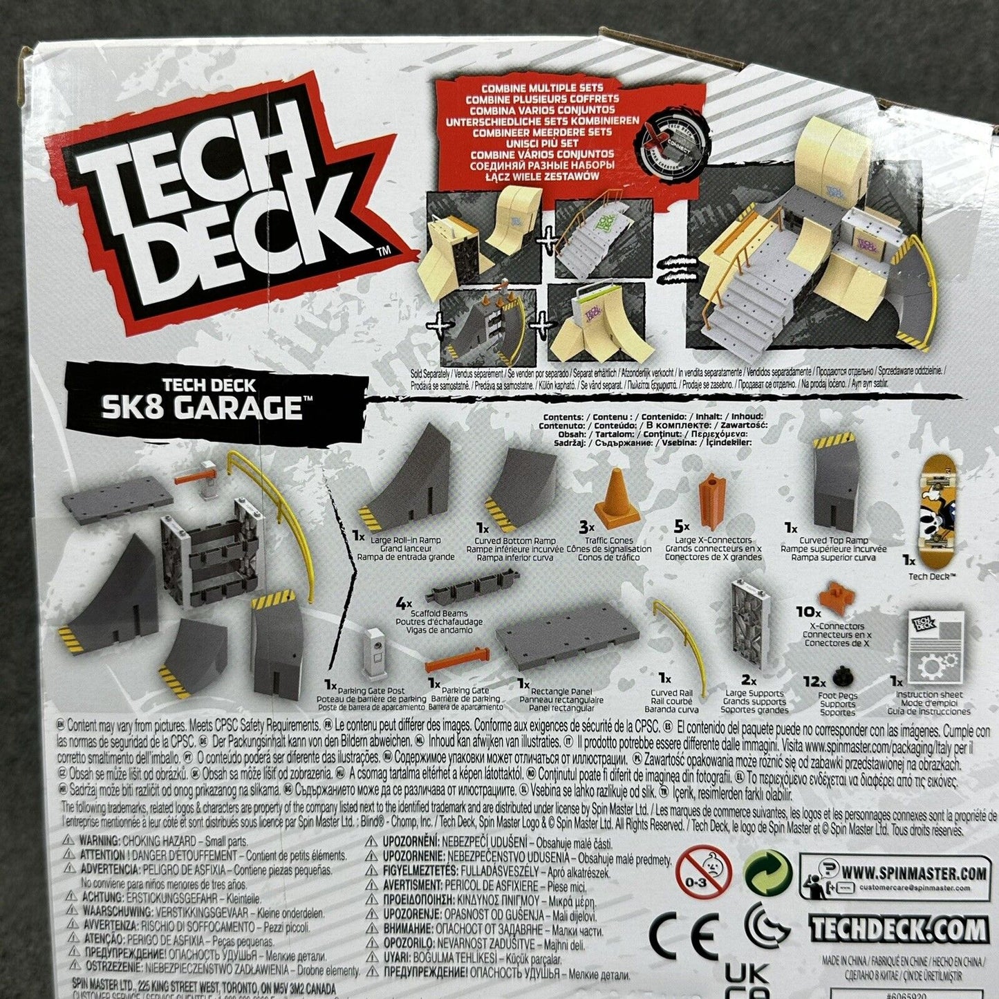 Tech Deck Skate SK8 Garage Park Set with Exclusive Blind Skateboard Spin Master