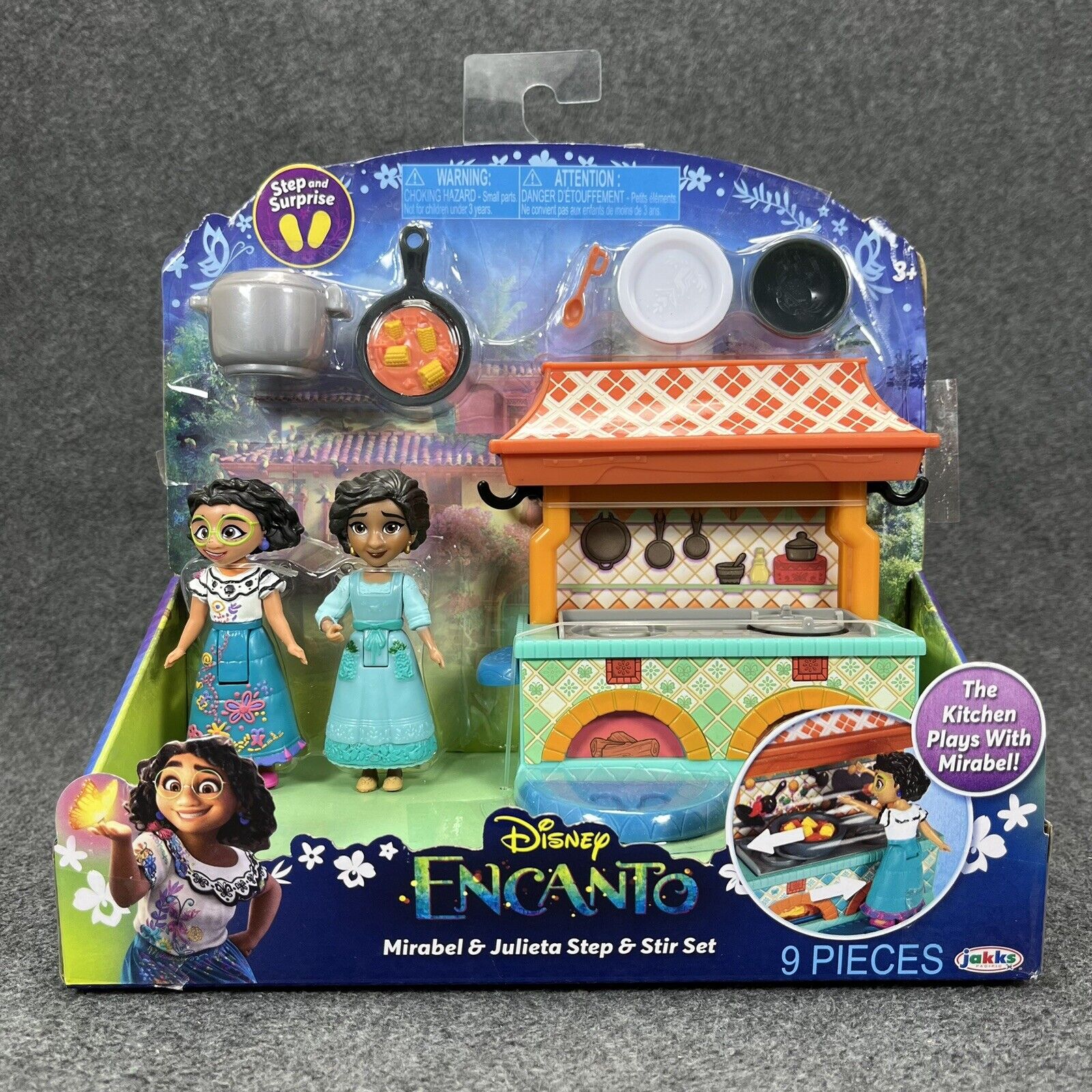 Disney Encanto 3" Scale Mirabel & Julieta Step & Stir Small Doll Kitchen Playset