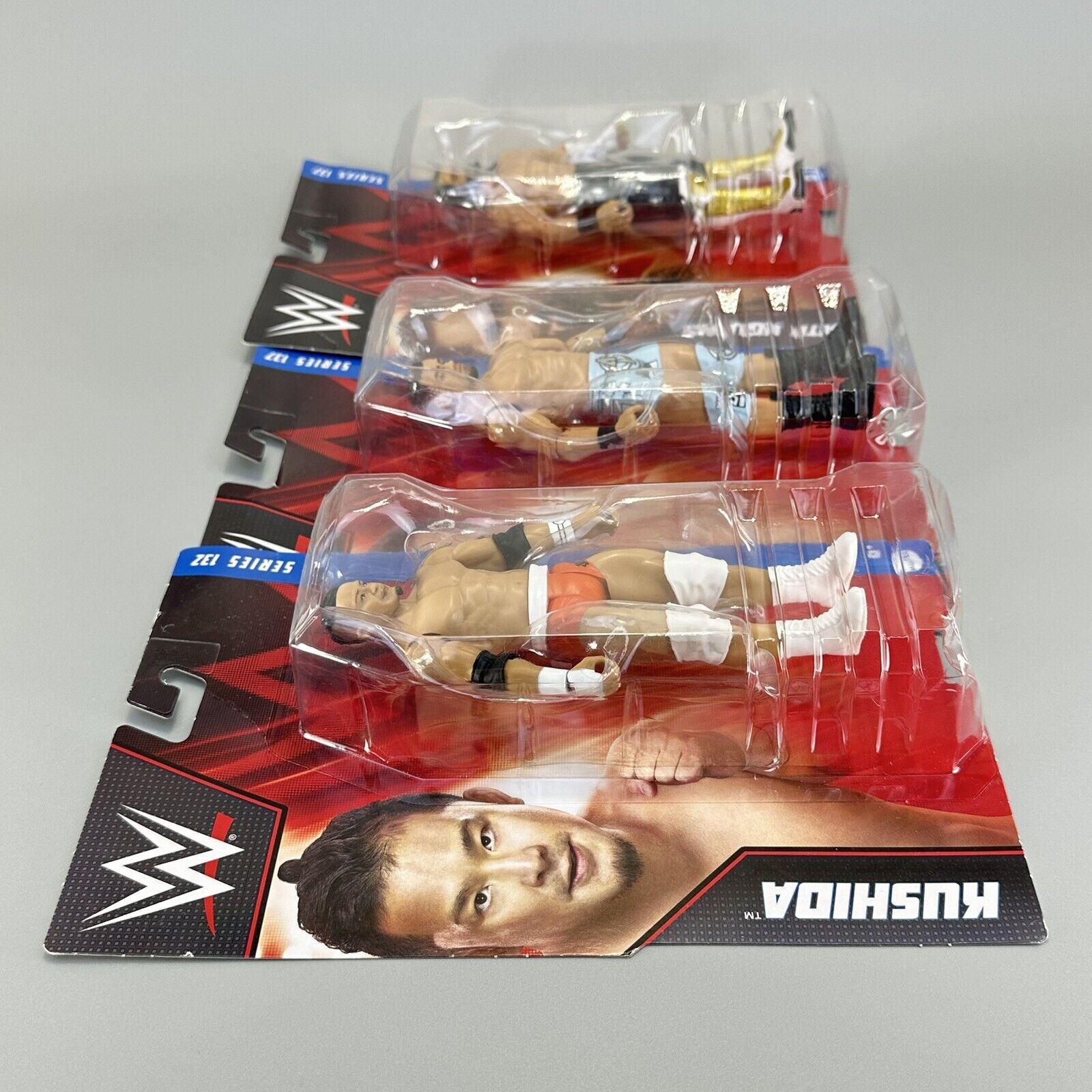 WWE Basic Series 132 Kushida Series 137 Seth Rollins & Austin Theory 6" Figures