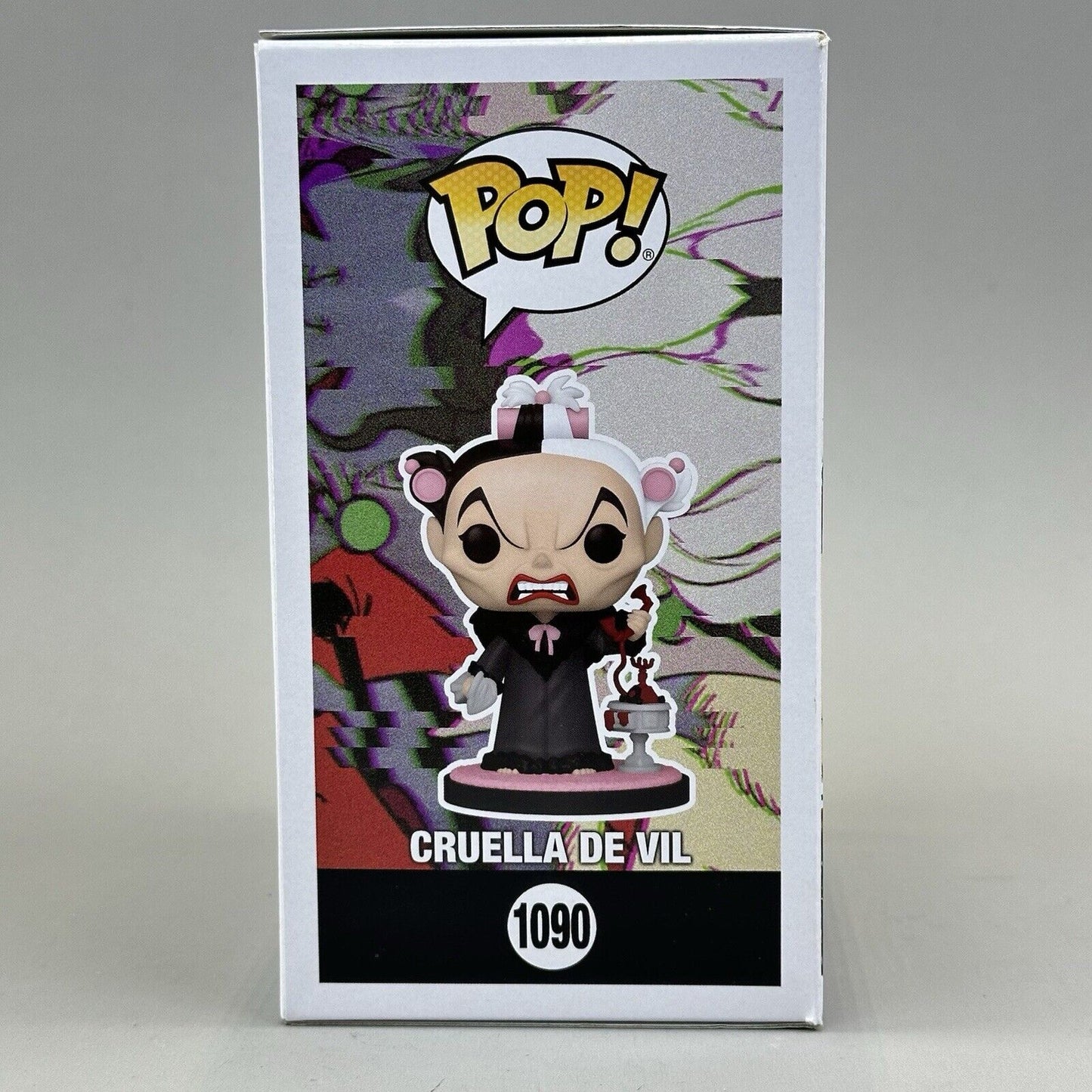 Funko Pop! Disney Villains Cruella De Vil Funko Exclusive #1090 Vinyl Figure New