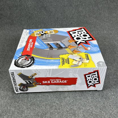 Tech Deck Skate SK8 Garage Park Set with Exclusive Blind Skateboard Spin Master