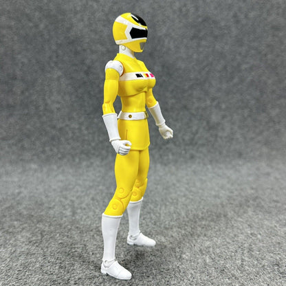 Power Rangers Space Yellow Ranger Legacy 6.5" Action Figure MMPR Morphin