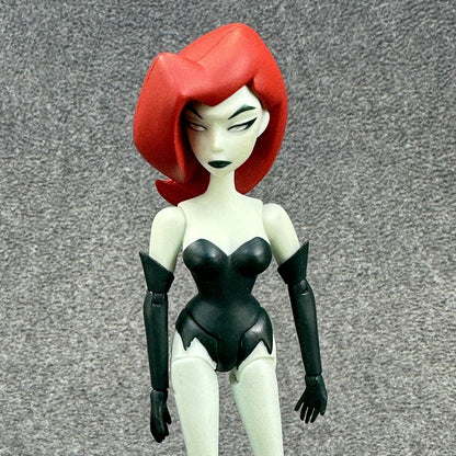 DC Collectibles Batman: The Animated Series #8 Poison Ivy 5.5" Action Figure