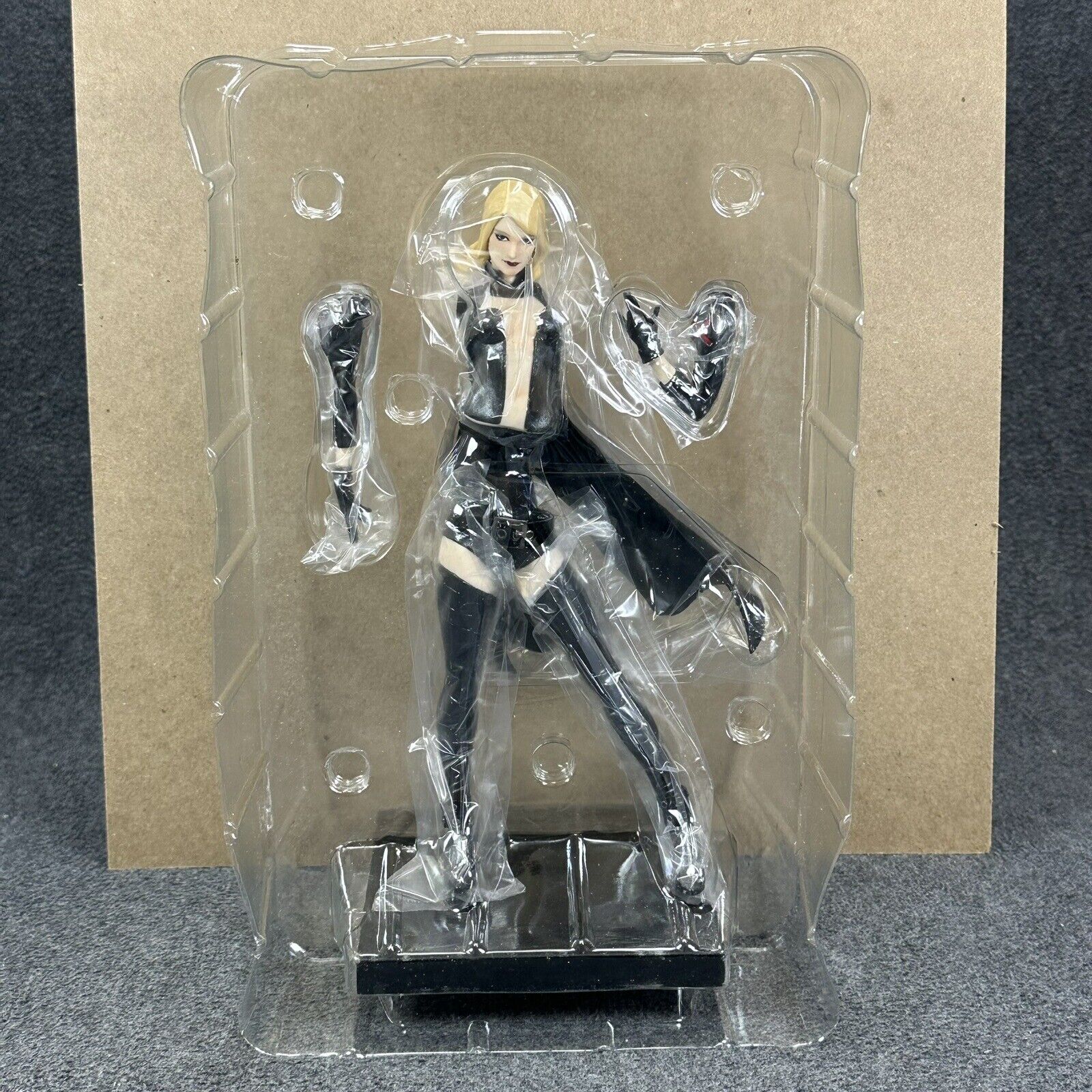 Kotobukiya ARTFX+ Marvel Now Emma Frost Statue Black Suit 1/10 Statue - No Box