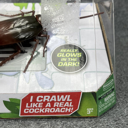 Zuru Robo Alive Crawling Cockroach Crawls Like a Real Cockroach! Glows in Dark