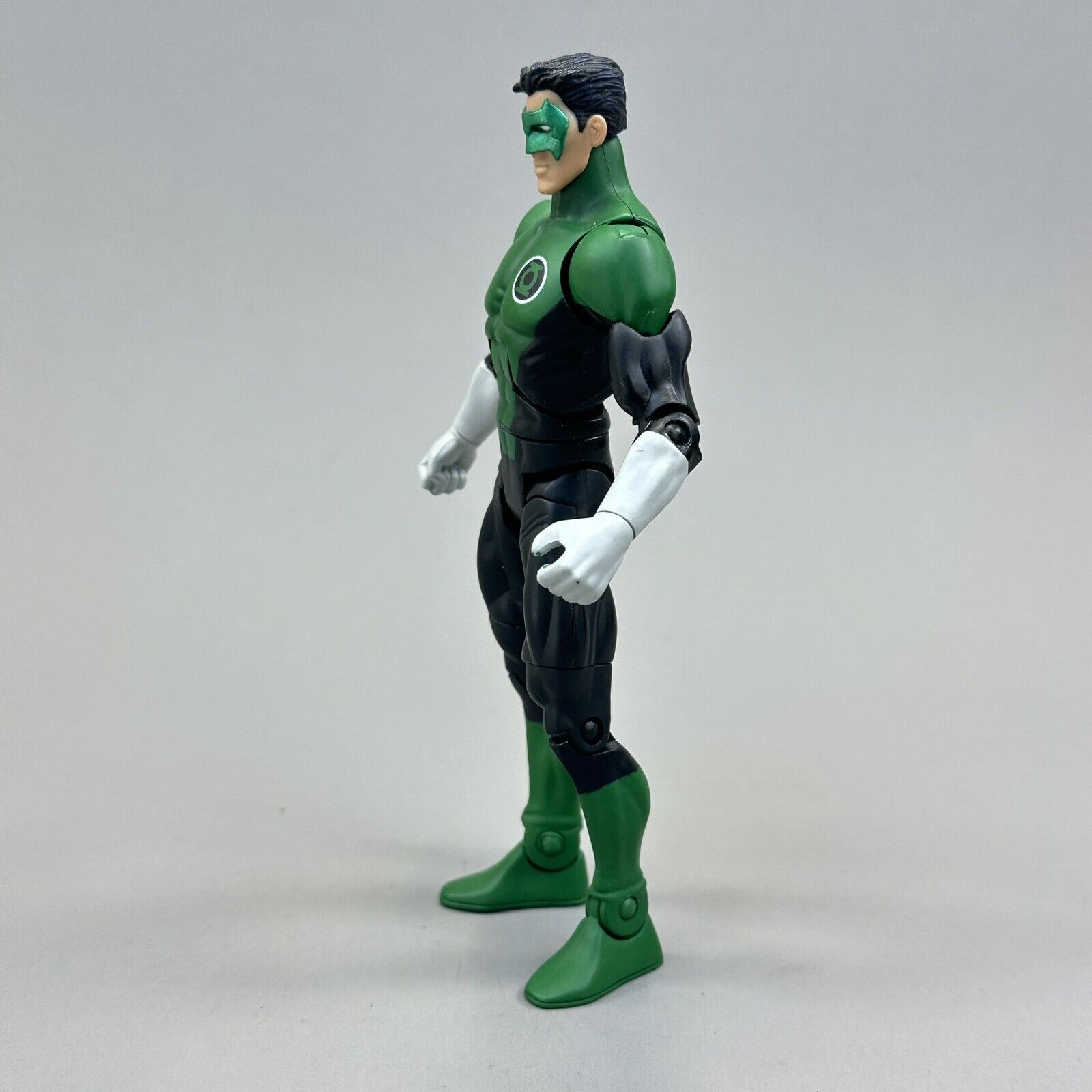 DC Universe Classics Wave 1 Kyle Rayner Green Lantern 6.5" Action Figure Mattel