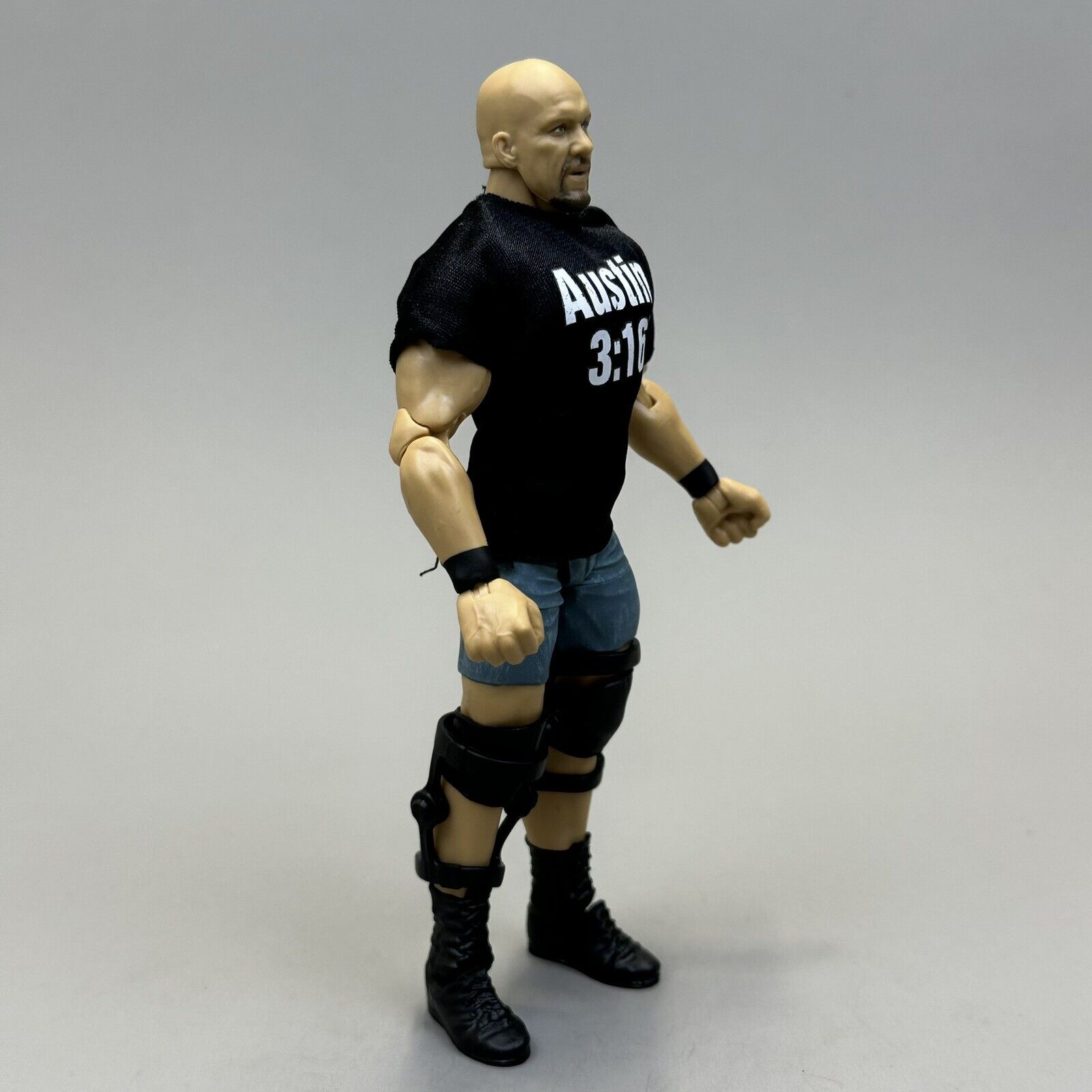 WWE Elite 60th Anniversary Stone Cold 7" Wrestling Action Figure Complete Mattel