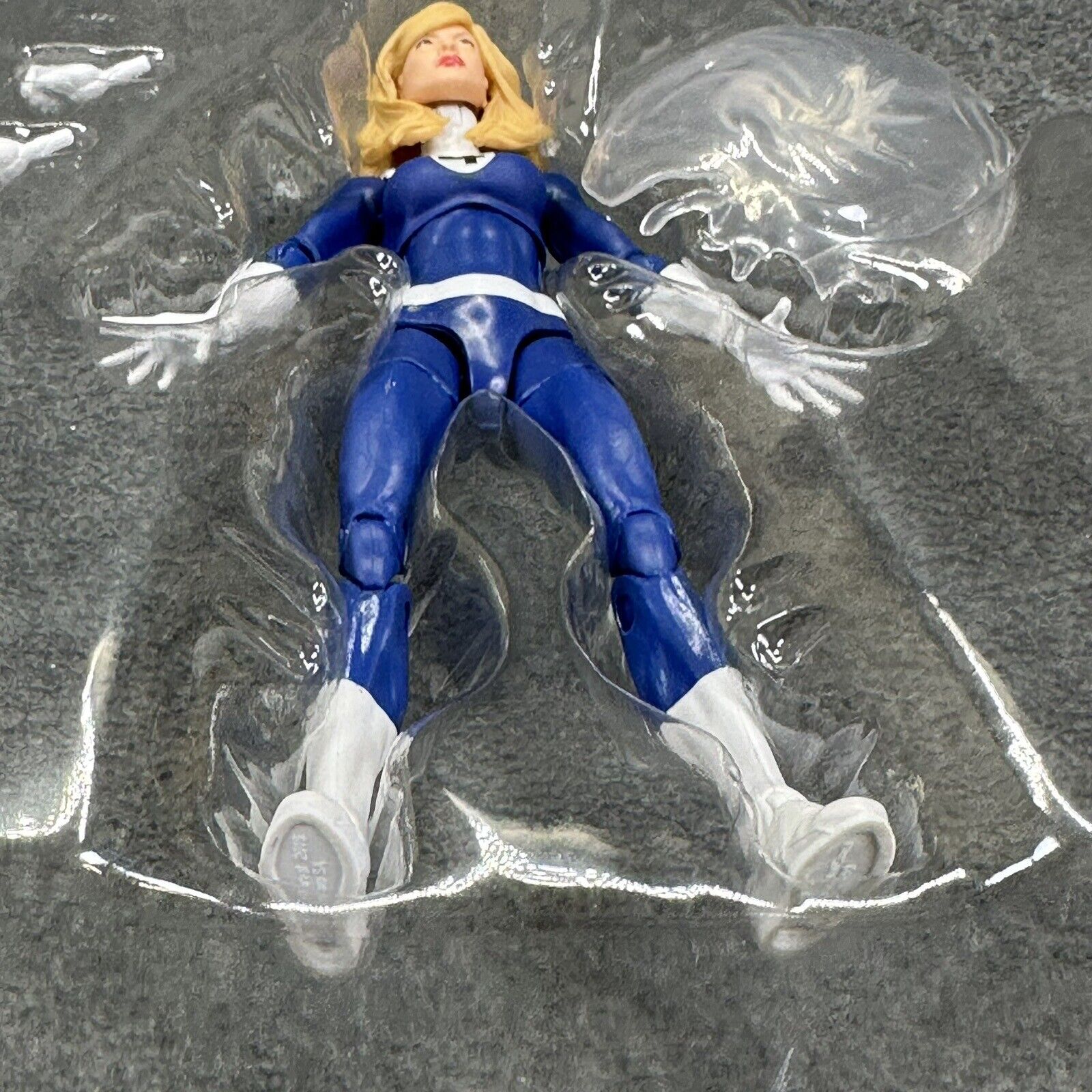 Marvel Legends Retro Fantastic Four Invisible Woman 6" Action Figure - Complete