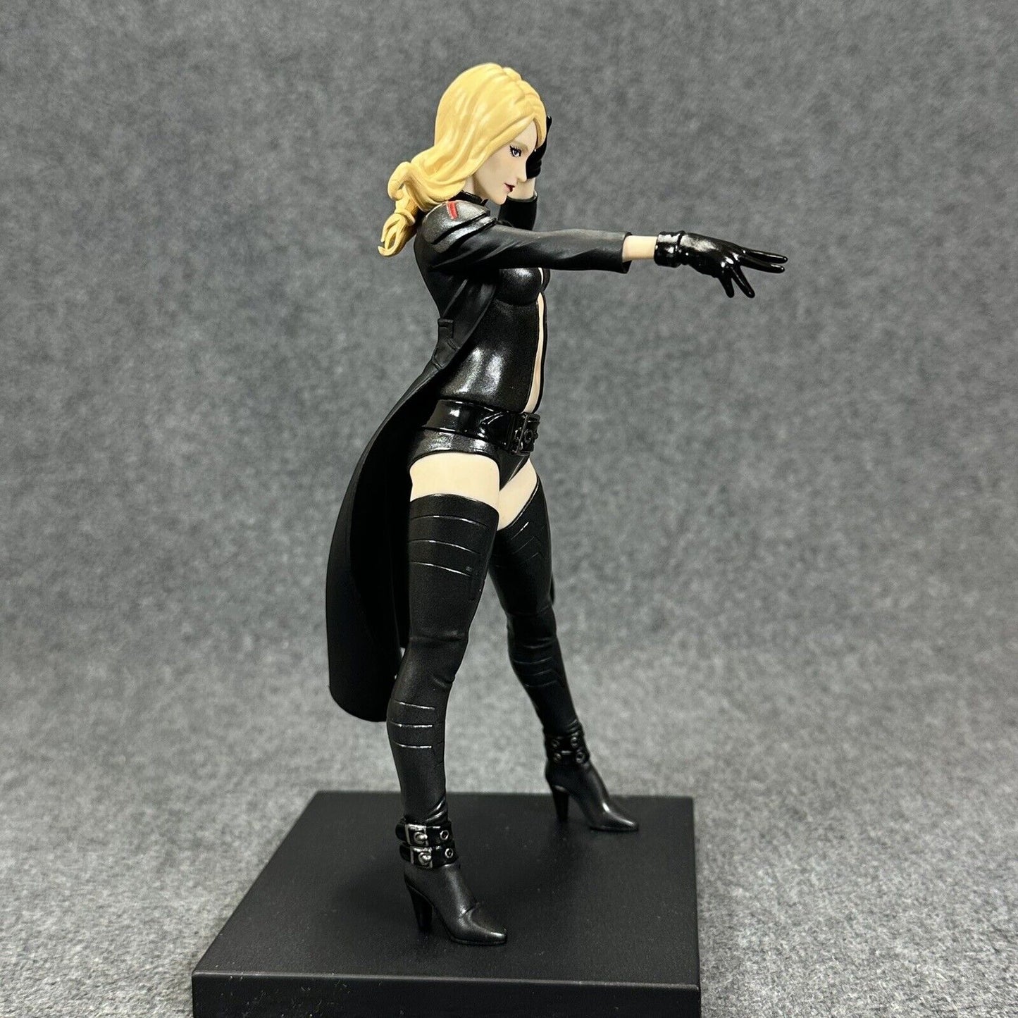 Kotobukiya ARTFX+ Marvel Now Emma Frost Statue Black Suit 1/10 Statue - No Box