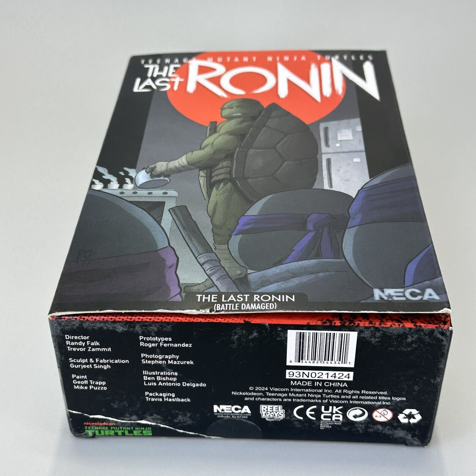 NECA Teenage Mutant Ninja Turtles The Last Ronin Battle Damaged 7" Action Figure