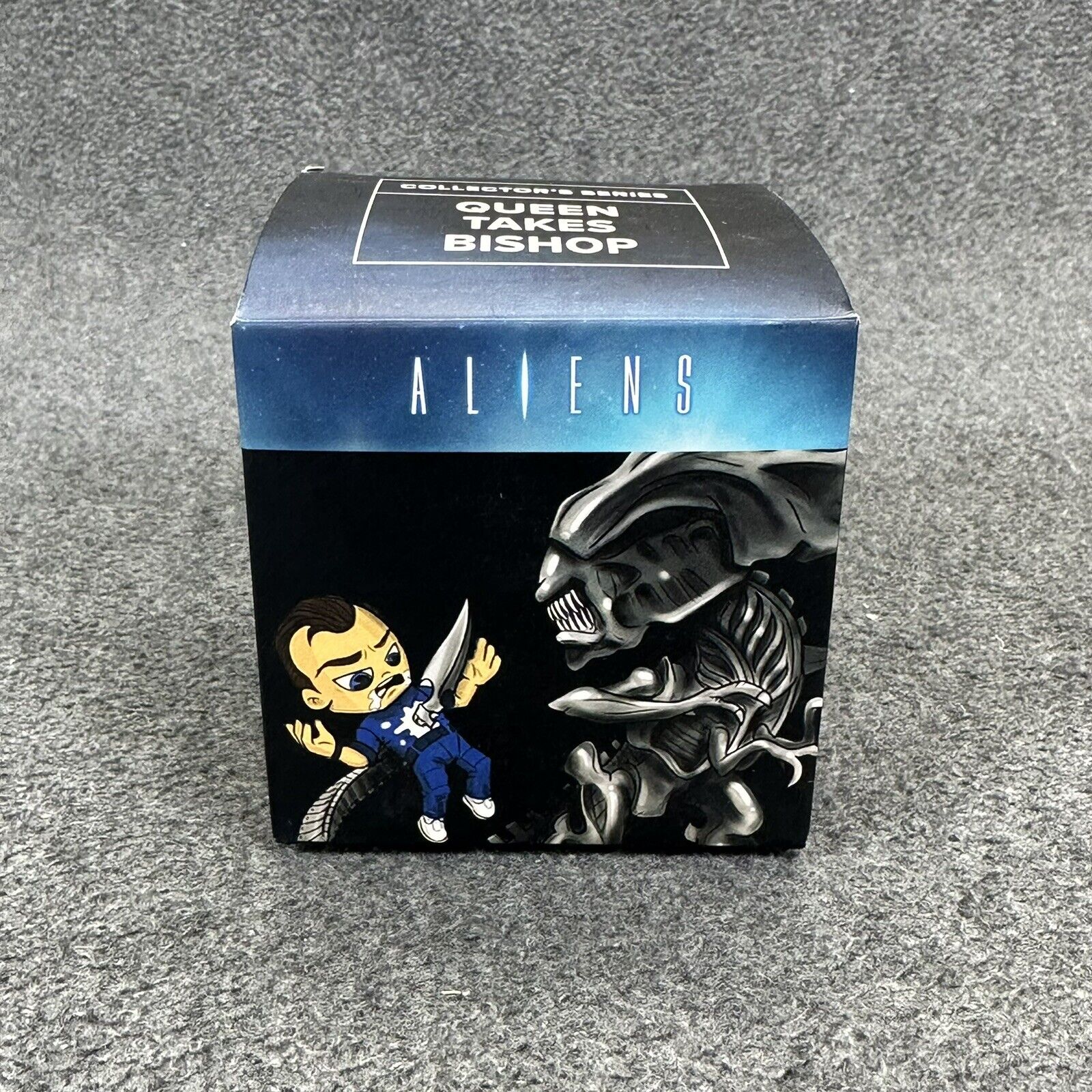 Loot Crate Exclusive Phat Mojo Aliens Queen Takes Bishop Miniature Figure Sealed