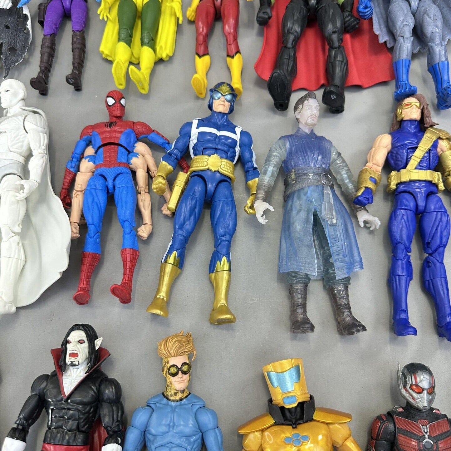 Lot of 20 Hasbro Marvel Legends 6" Scale Action Figures with Accessories