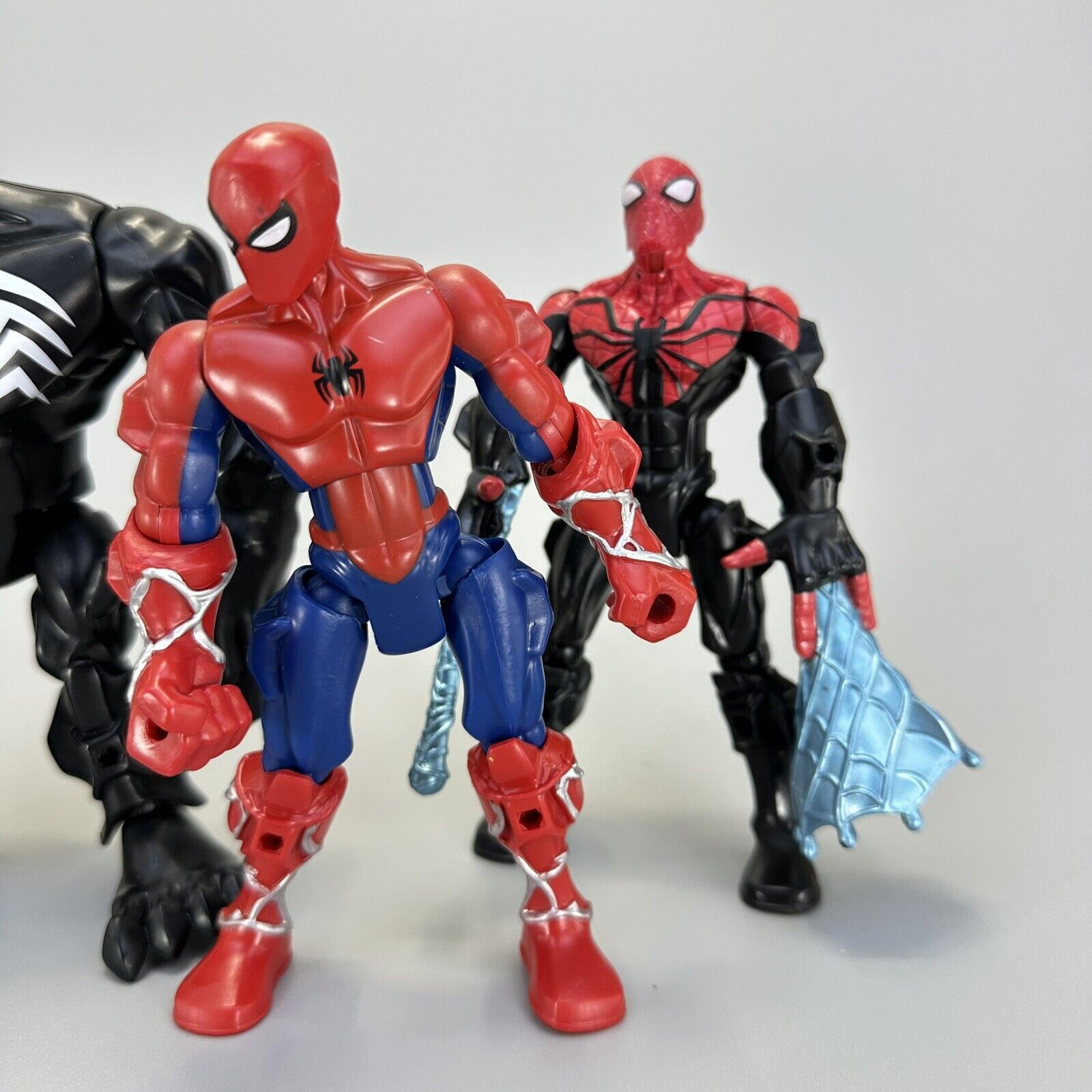 Lot of 4 Marvel Super Hero Mashers Figures Spiderman Variants with Extra Parts