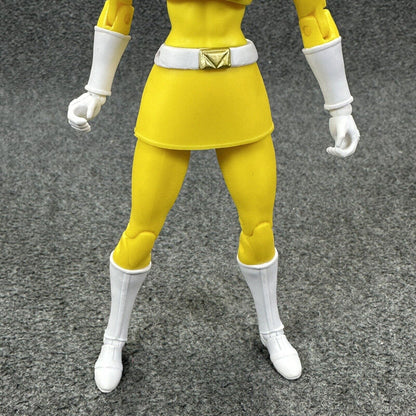 Power Rangers Space Yellow Ranger Legacy 6.5" Action Figure MMPR Morphin