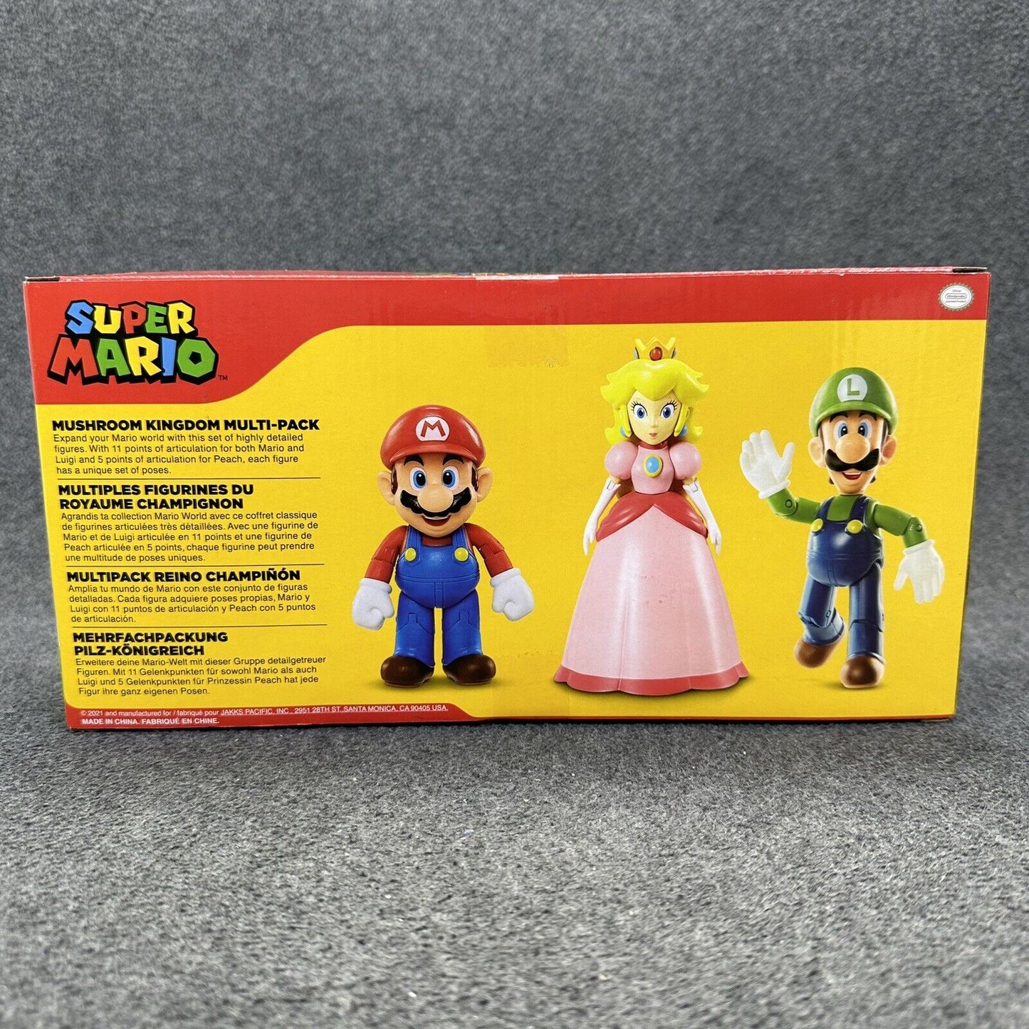 Super Mario Mushroom Kingdom Multi-Pack Mario Peach Luigi 4" Action Figures