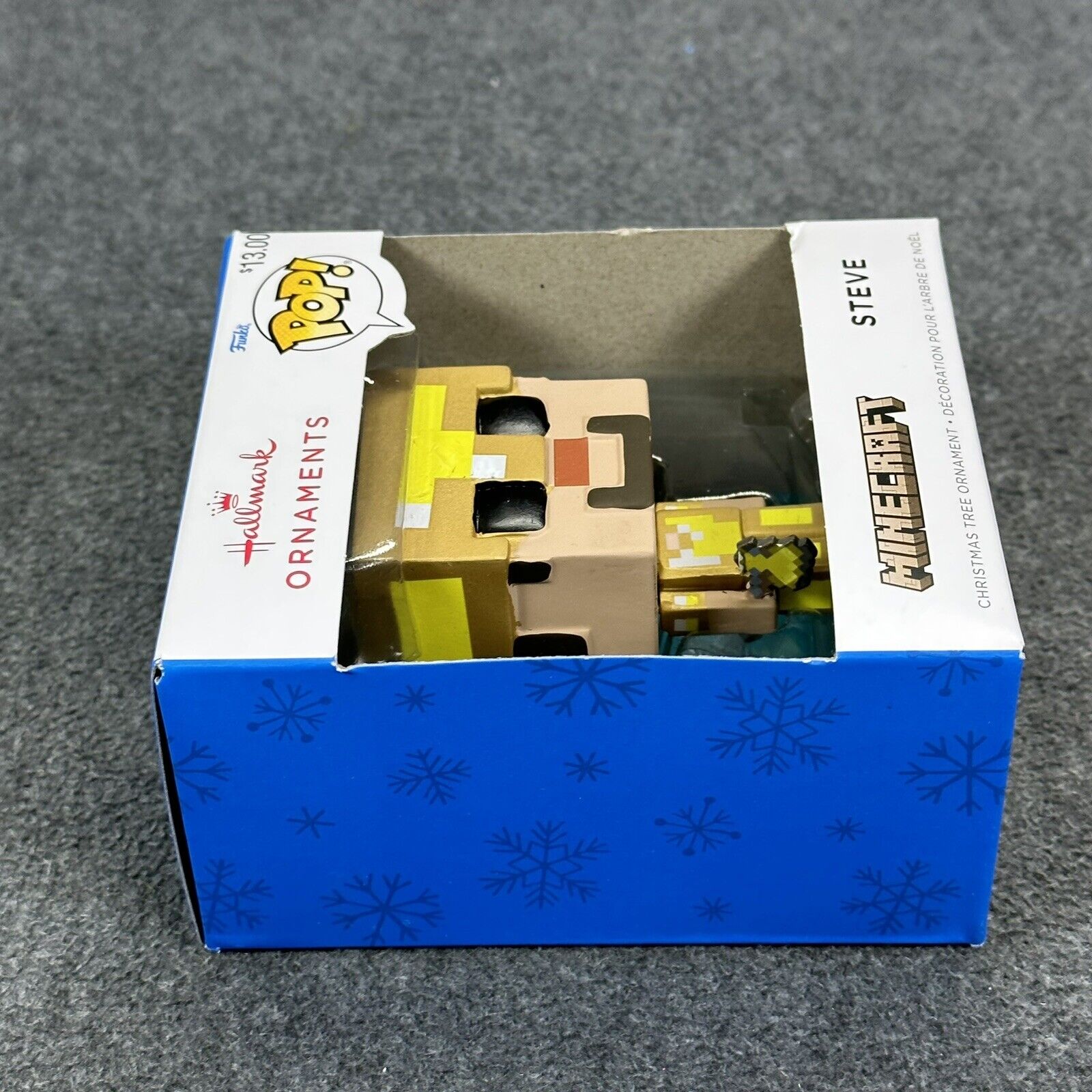 Funko POP Hallmark Minecraft Steve Golden Armor Christmas Tree Ornament - New