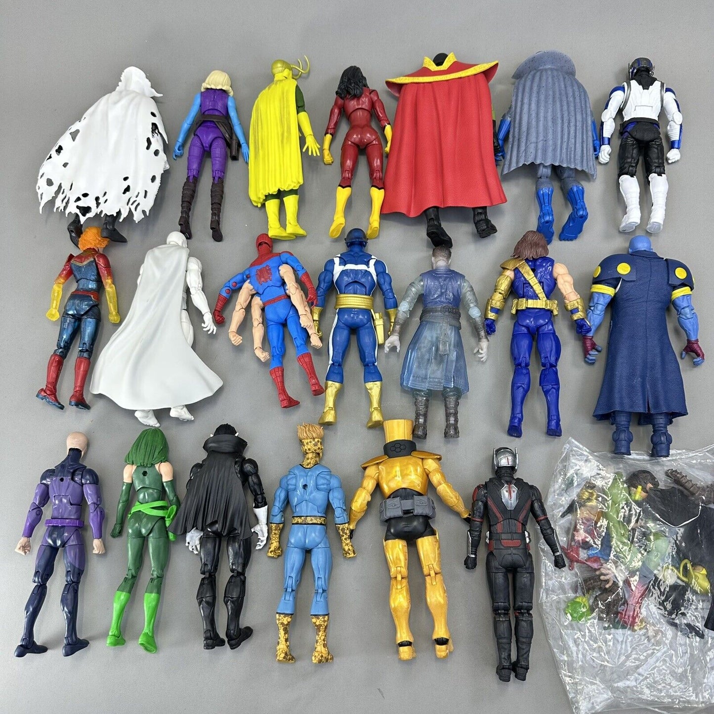 Lot of 20 Hasbro Marvel Legends 6" Scale Action Figures with Accessories