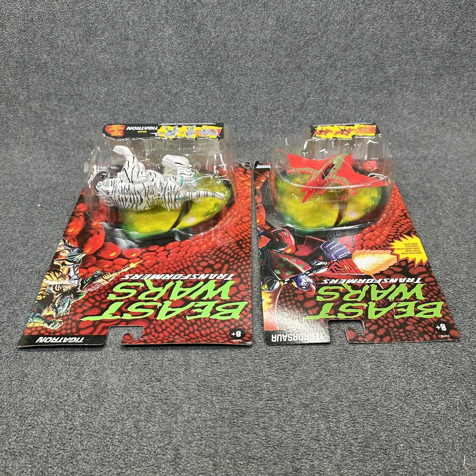 Transformers Beast Wars Terrorsaur &Tigatron Retro Deluxe Action Figures Kenner