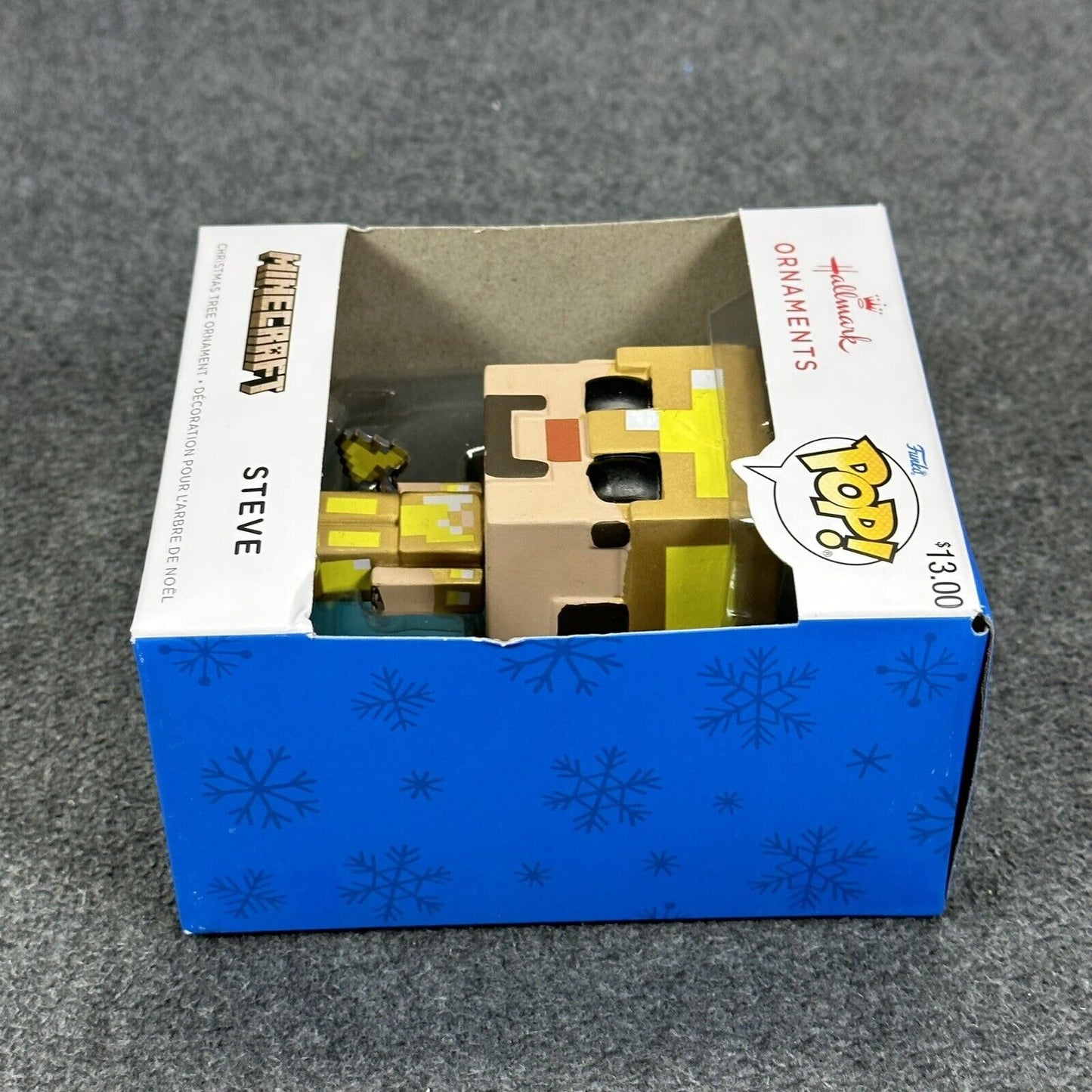 Funko POP Hallmark Minecraft Steve Golden Armor Christmas Tree Ornament - New