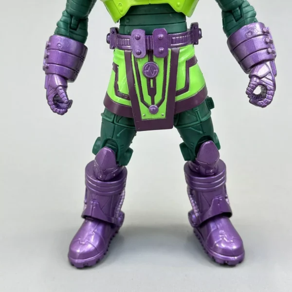 DC Universe Classics Superheroes Lex Luthor Battle Suit 6.5" Action Figure - Image 4